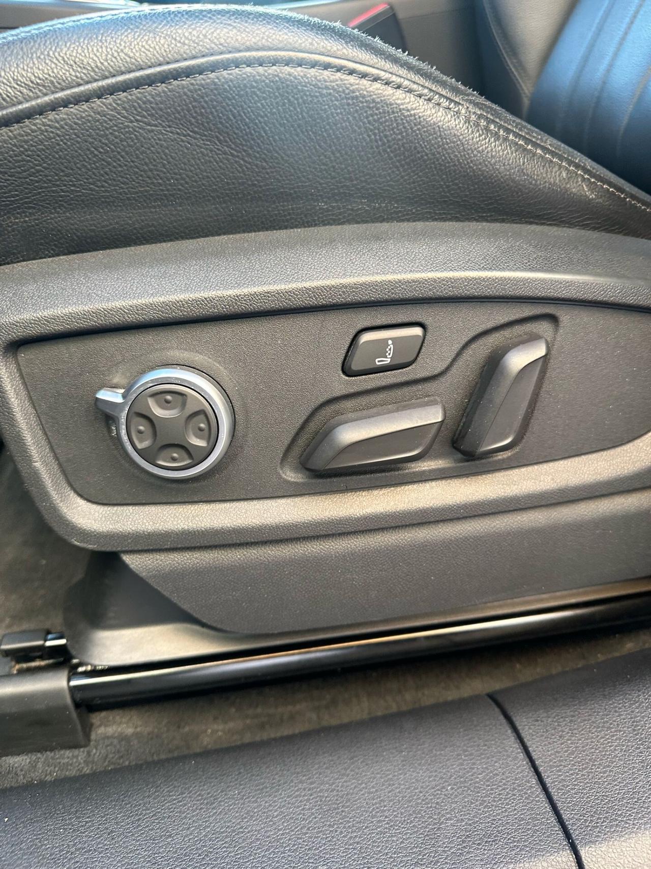 Audi Q5 35 TDI quattro S tronic Sport
