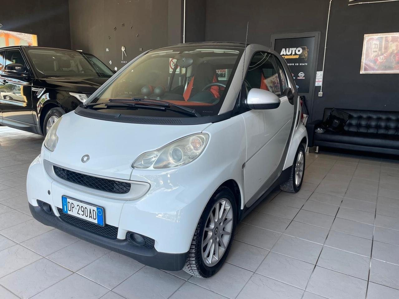 Smart ForTwo 1000 62 kW coupé passion