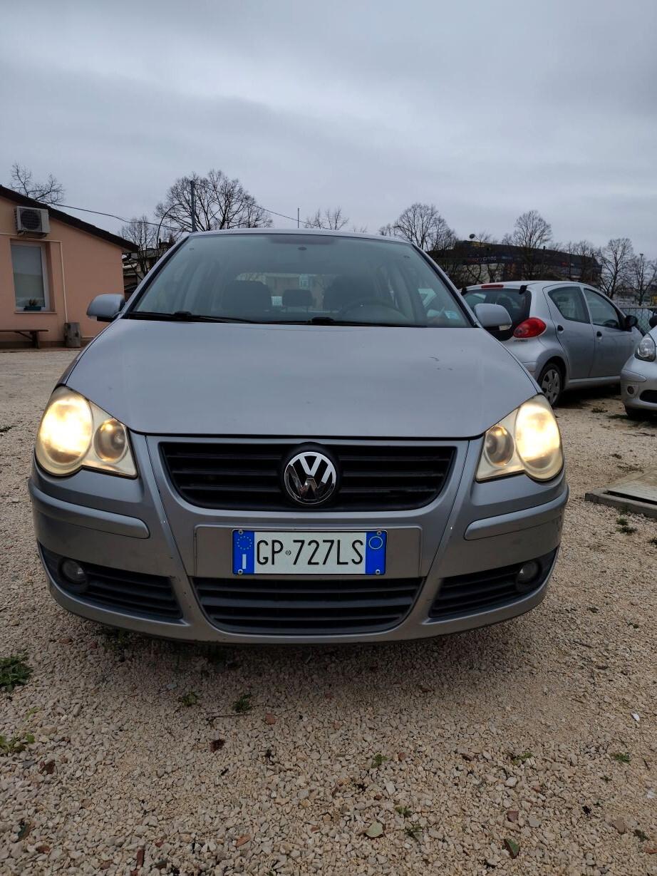 Volkswagen Polo 1.4/80CV 16V 5p. Comfortline