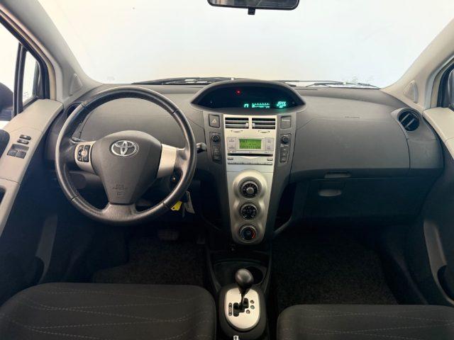 TOYOTA Yaris 1.3 5 porte M-MT SOL