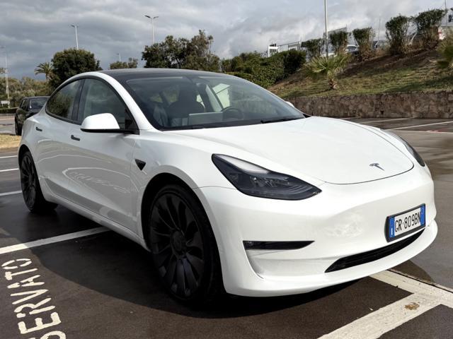 TESLA Model 3 PERFORMANCE NAVI+PELLE+PINZE ROSSE+SPOILER