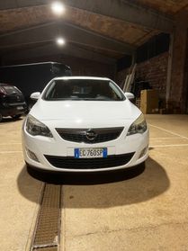 Opel Astra 1.4 100CV 5 porte Elective