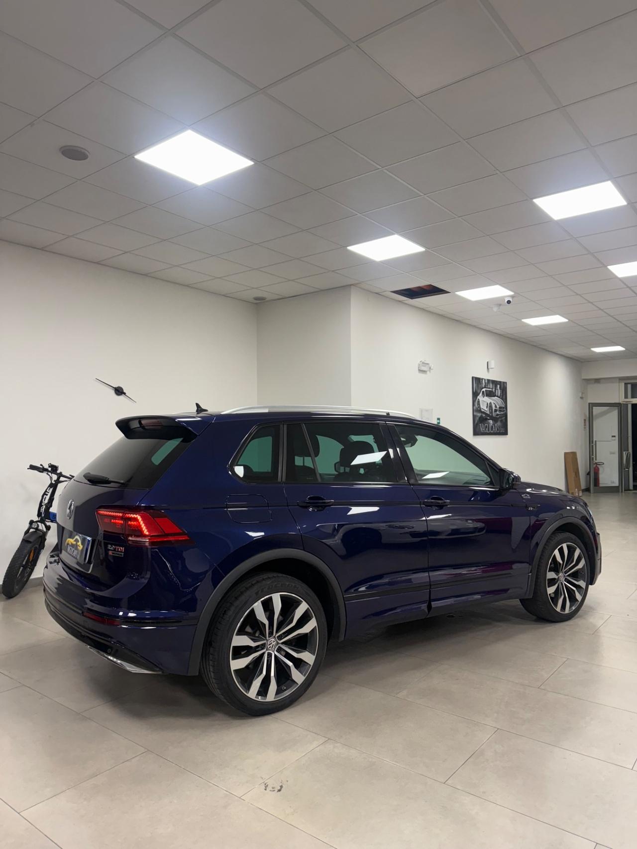 Volkswagen Tiguan 2.0 BiTDI SCR DSG 4MOTION Executive R-Line BMT