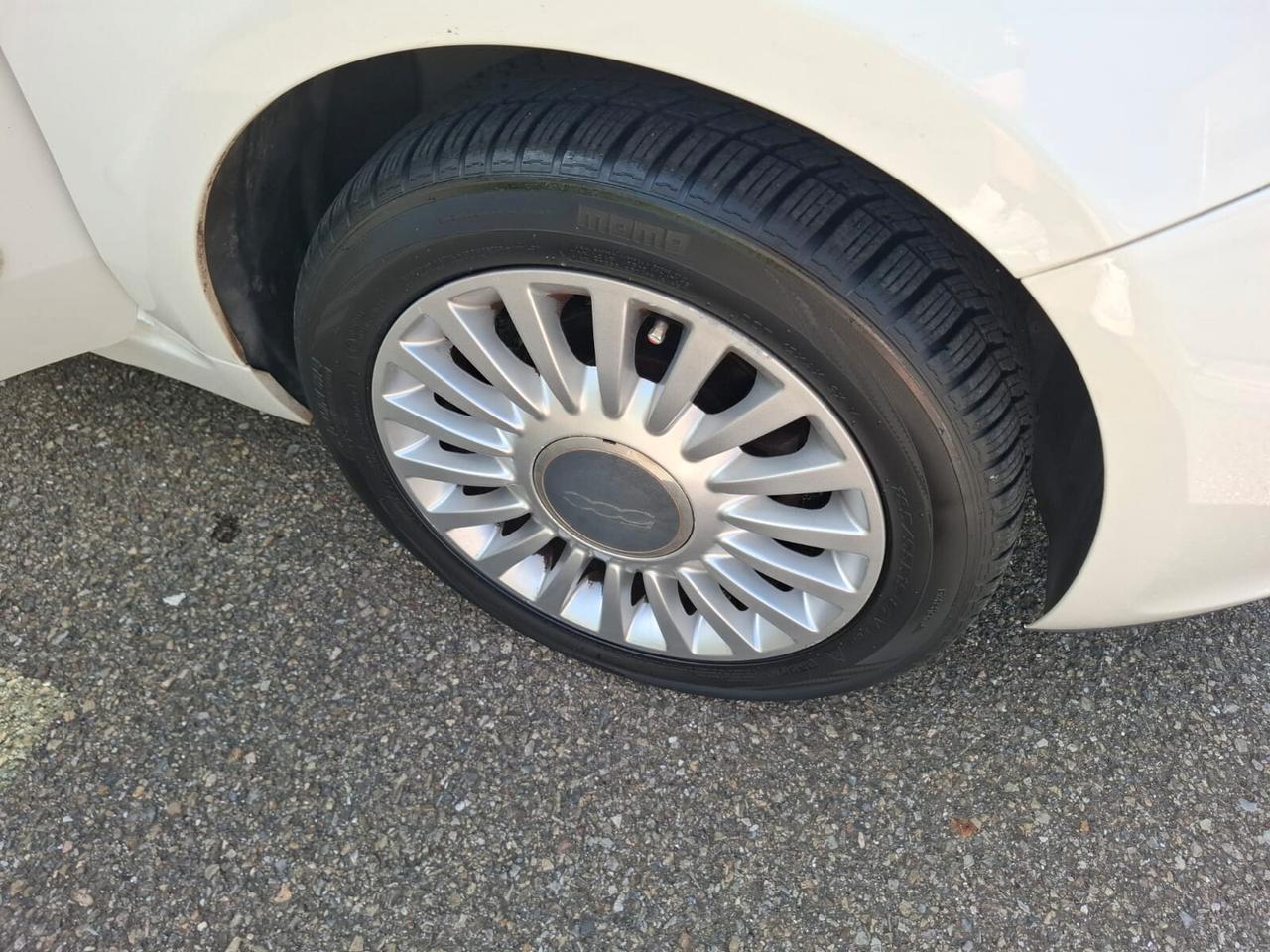 Fiat 500 1.2 Lounge SOLAMENTE 112.000 KM