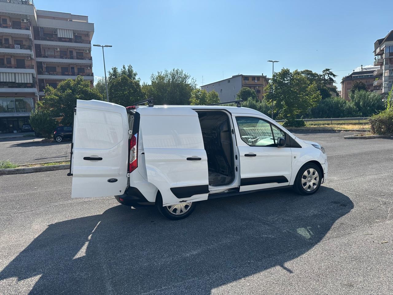 Ford Tourneo Connect 1.5 TDCi 120 CV Titanium