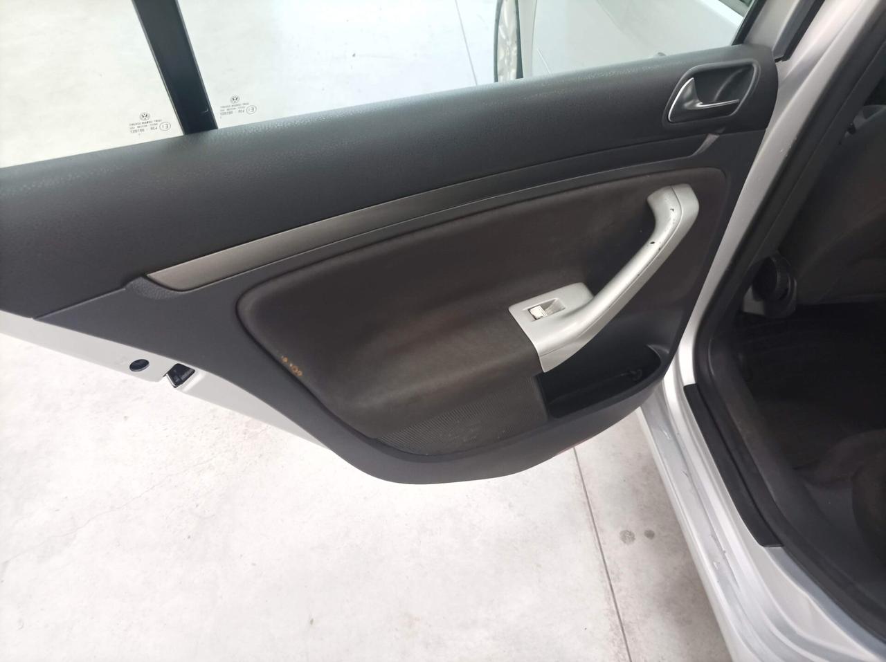 Volkswagen Golf 1.9 TDI CV 105 5p. Comfortline 07/2005