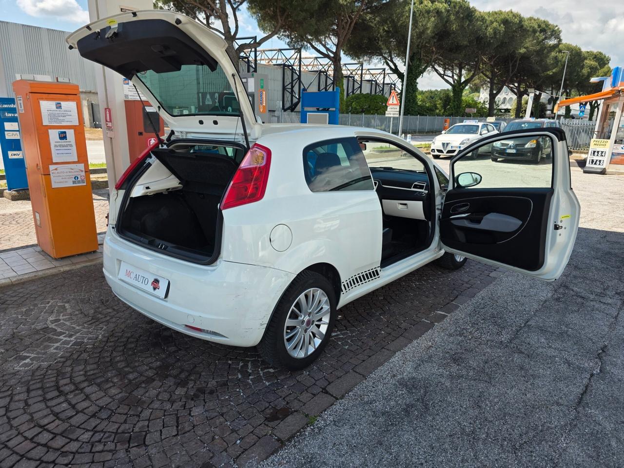 Fiat Grande Punto Grande Punto 1.4 3 porte 4posti