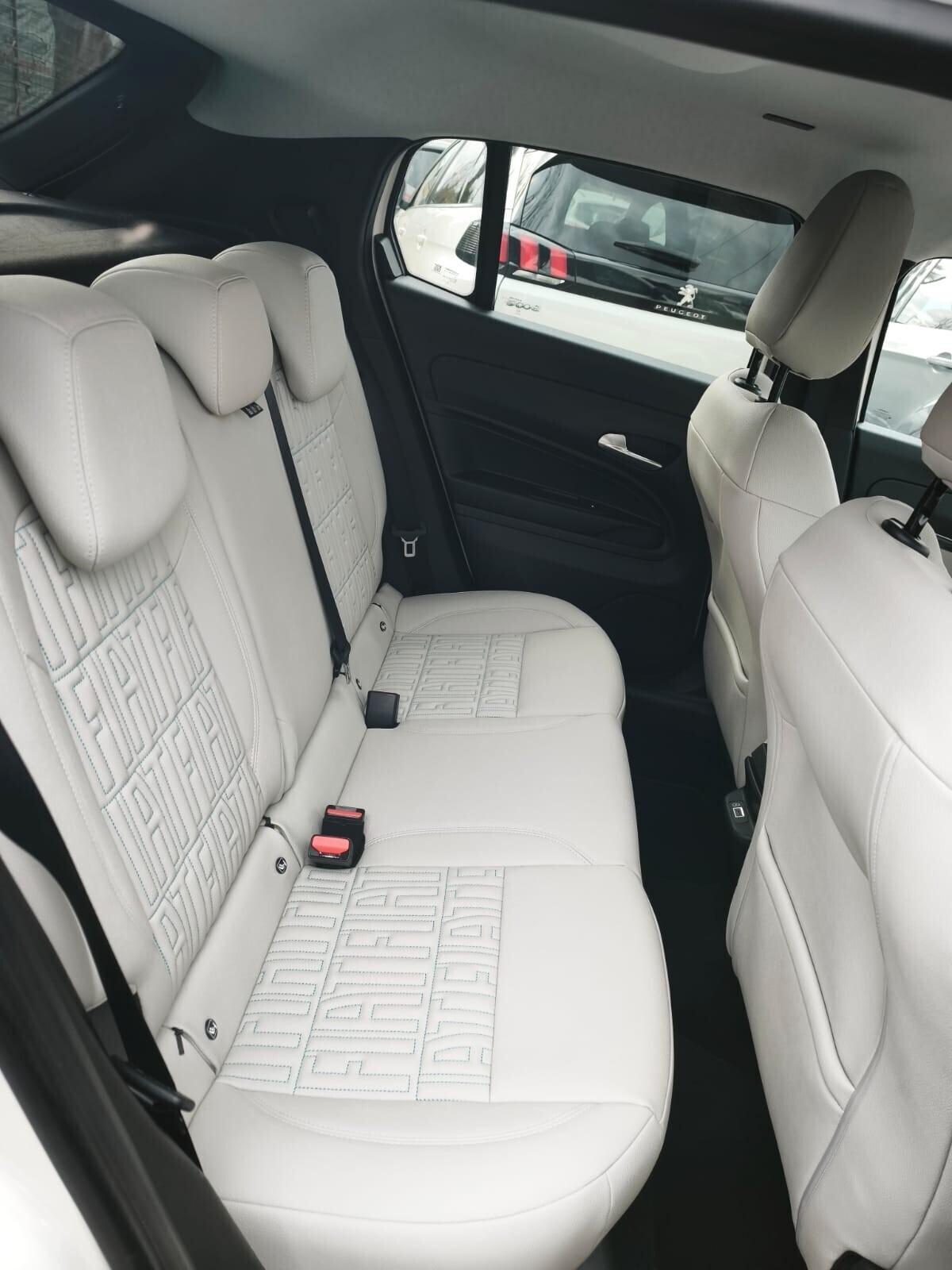 Fiat 600 Hybrid 110 CV DCT MHEV La Prima