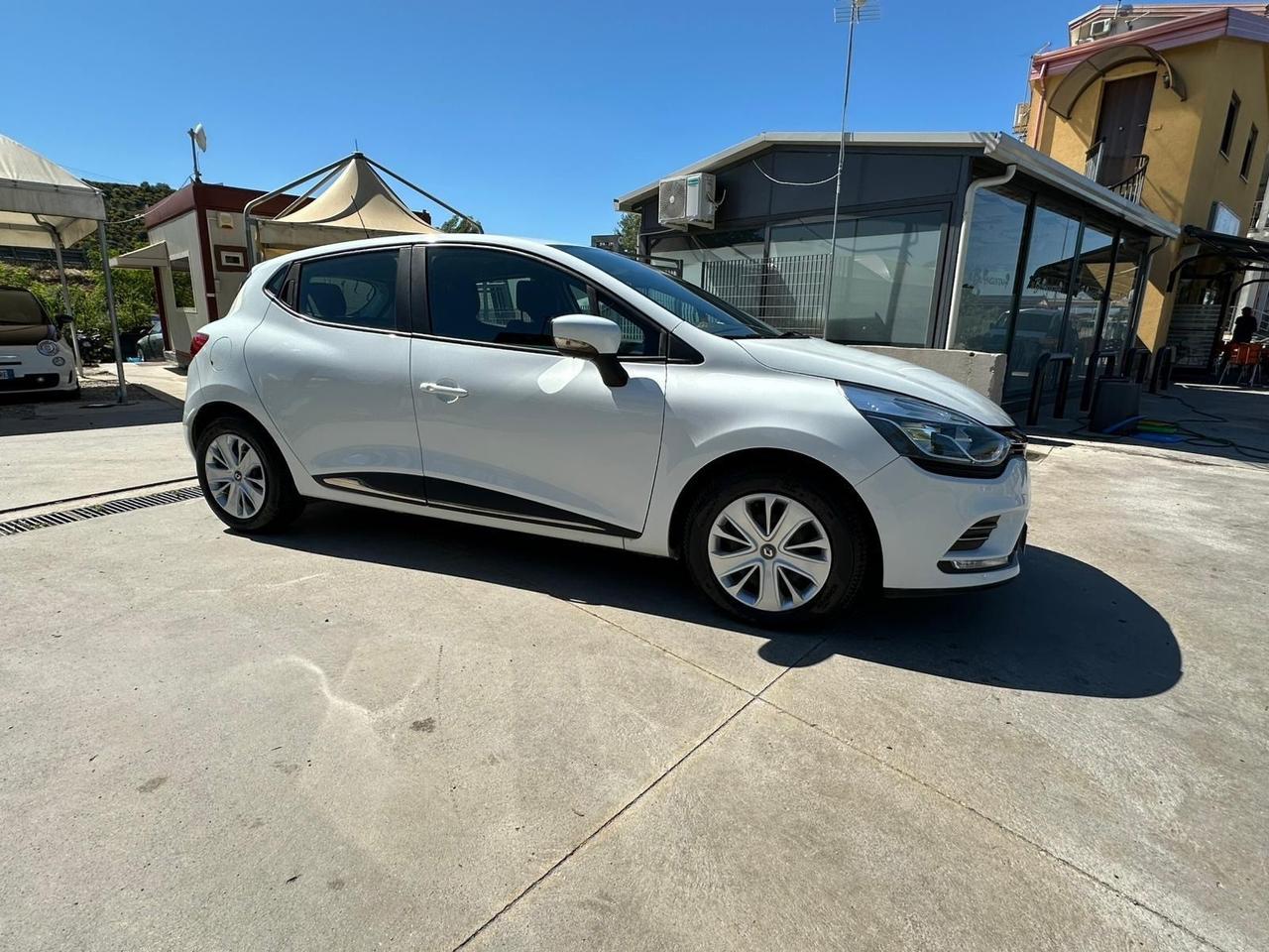 Renault Clio dCi 8V 90 CV 5 porte Duel