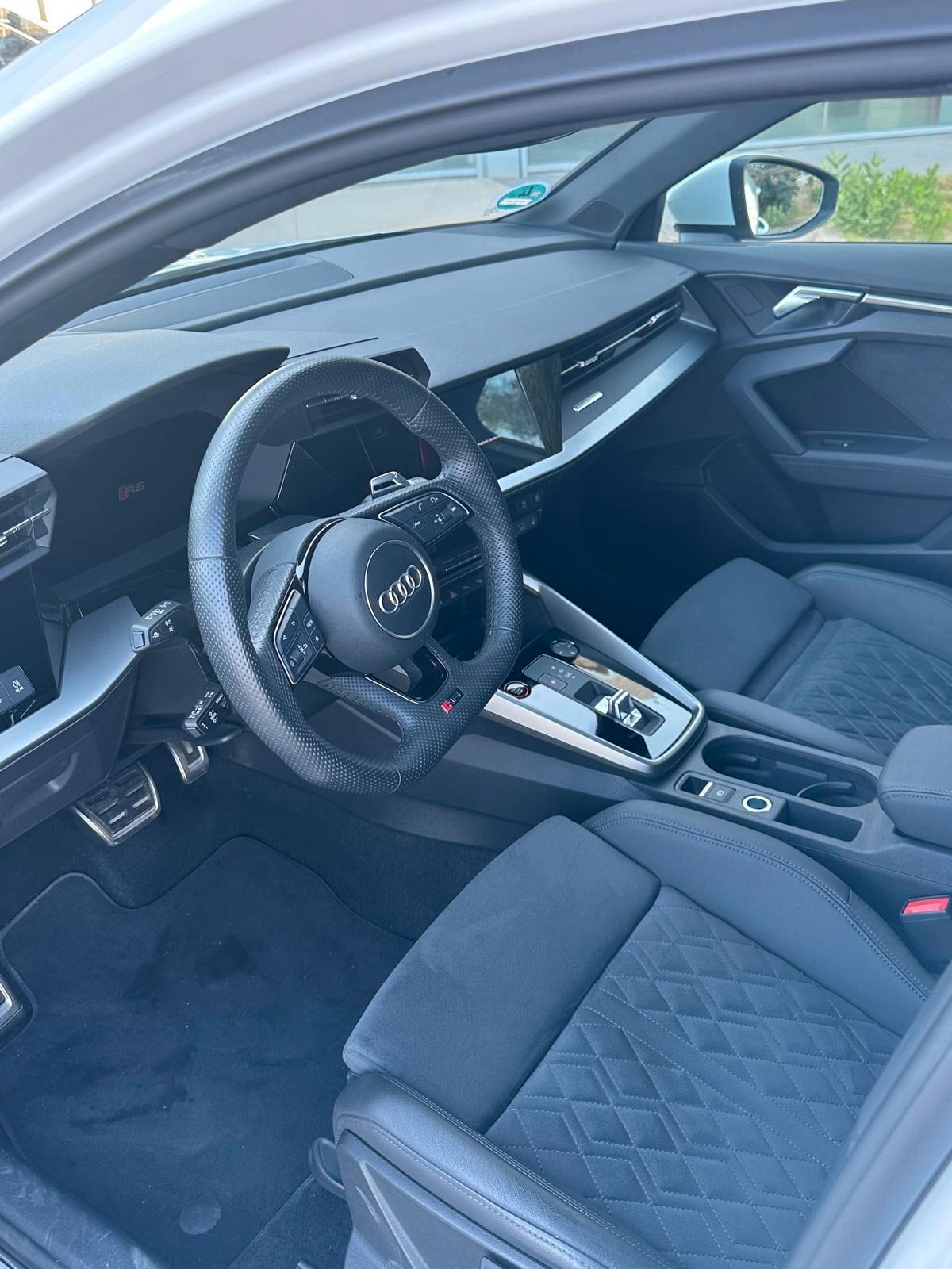 Audi RS3 SPB quattro possibilità noleggio no scoring