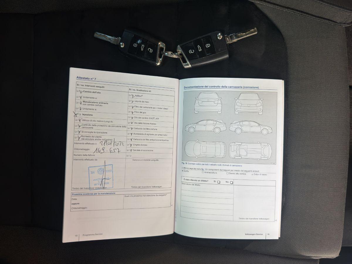 VOLKSWAGEN - Golf - 1.6 TDI 105cv 5p. Highline BlueMotion Technology