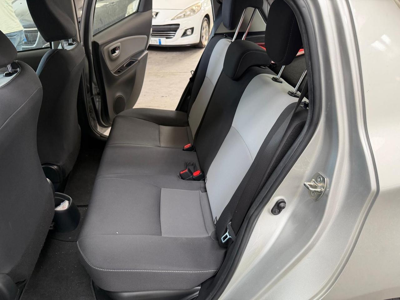 Toyota Yaris 1.5 benzina/Hybrid 73cv automatica