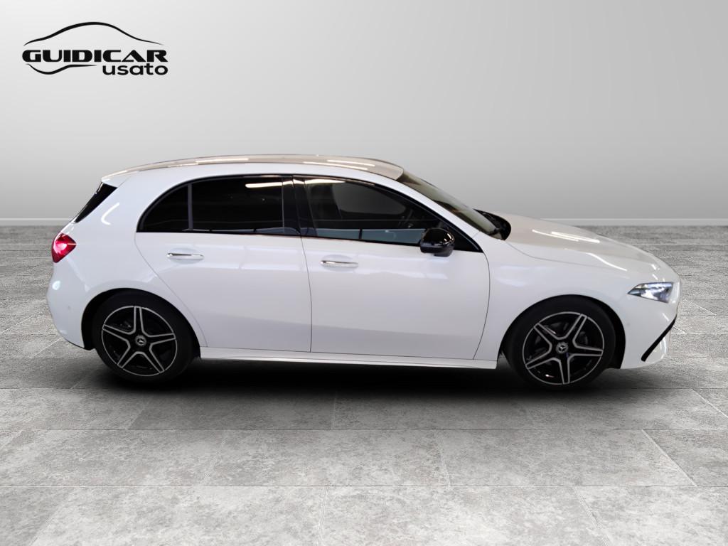Mercedes-Benz Classe A - W177 2023 - A 180 d AMG Line Advanced Plus auto