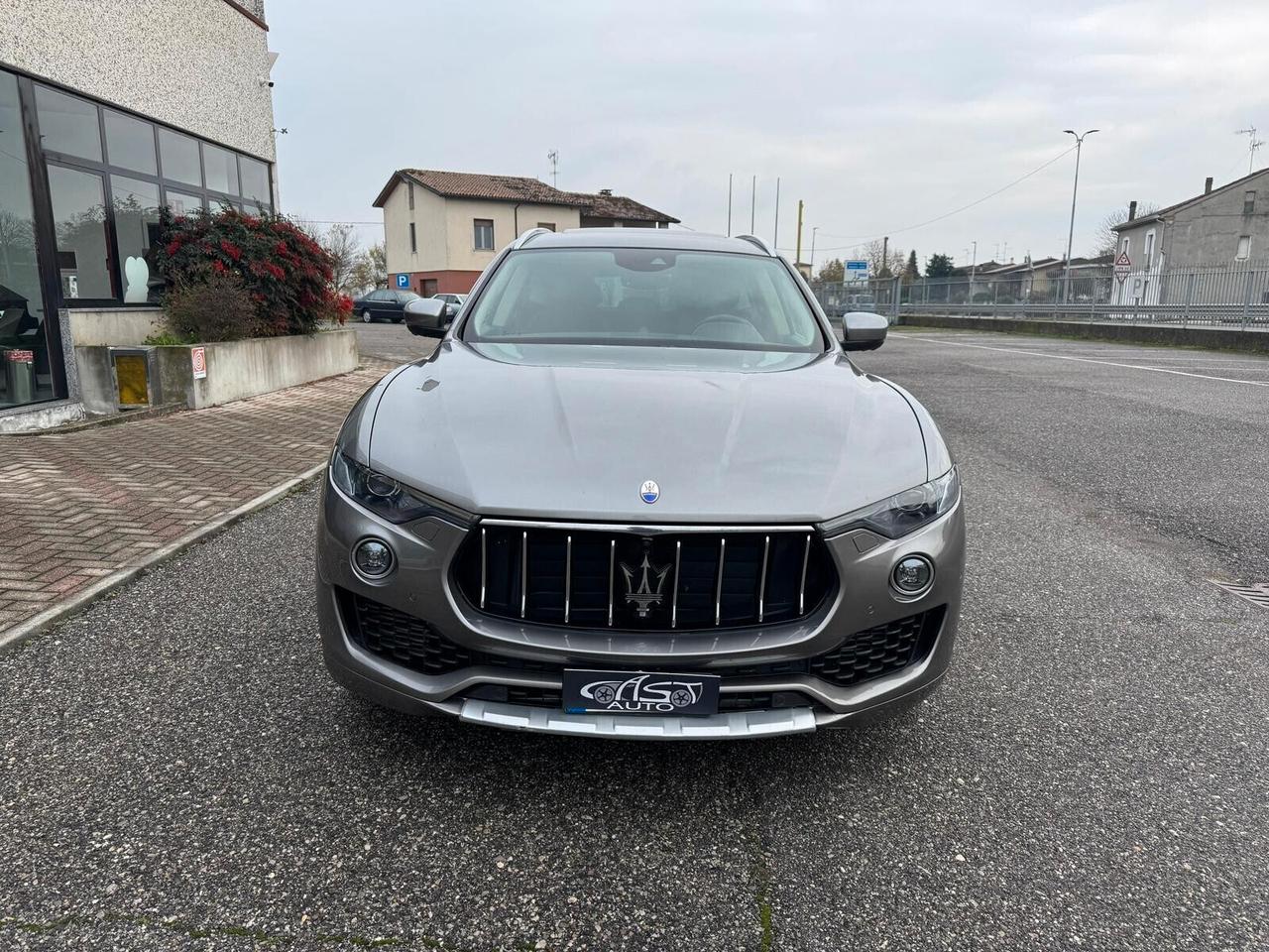 Maserati Levante SQ4 V6 430 CV Granlusso