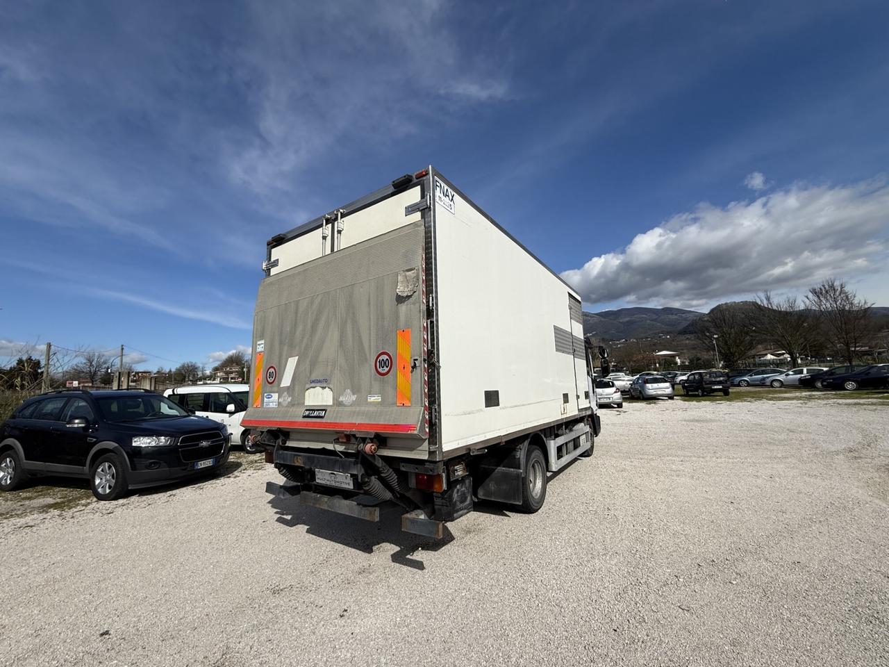 IVECO Eurocargo E5 100E22 con sponda idraulica e sospensioni regolabili/automatiche