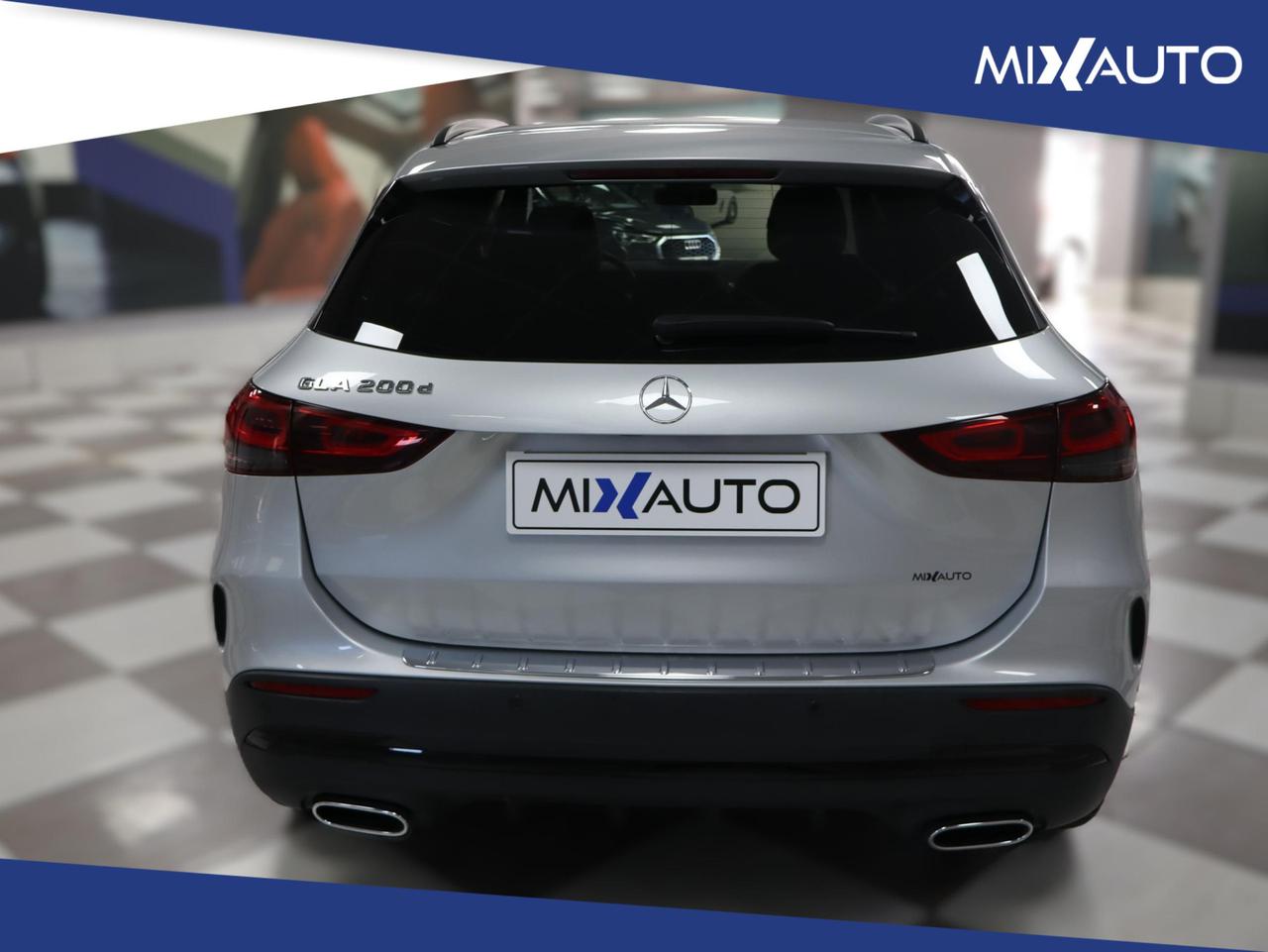 Mercedes-Benz GLA 200 D Premium AUTO