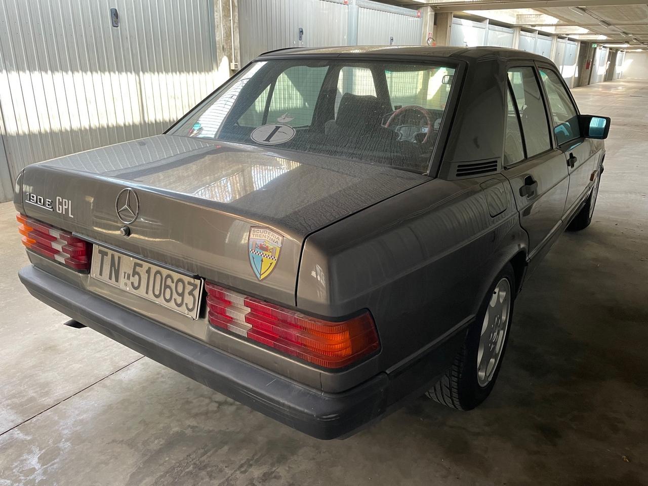 Mercedes-Benz 190 Prima serie