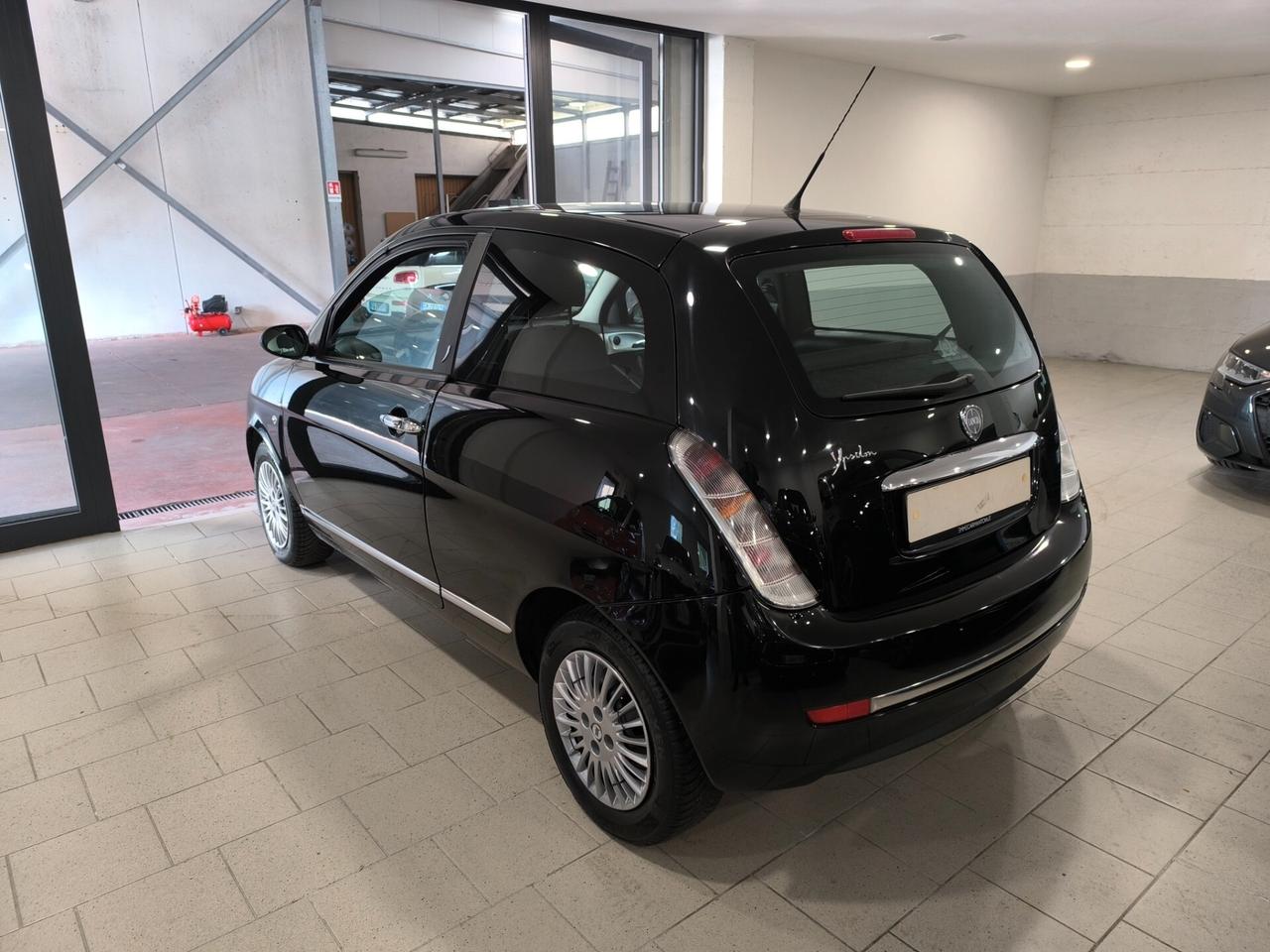 Lancia Ypsilon 1.2 Oro