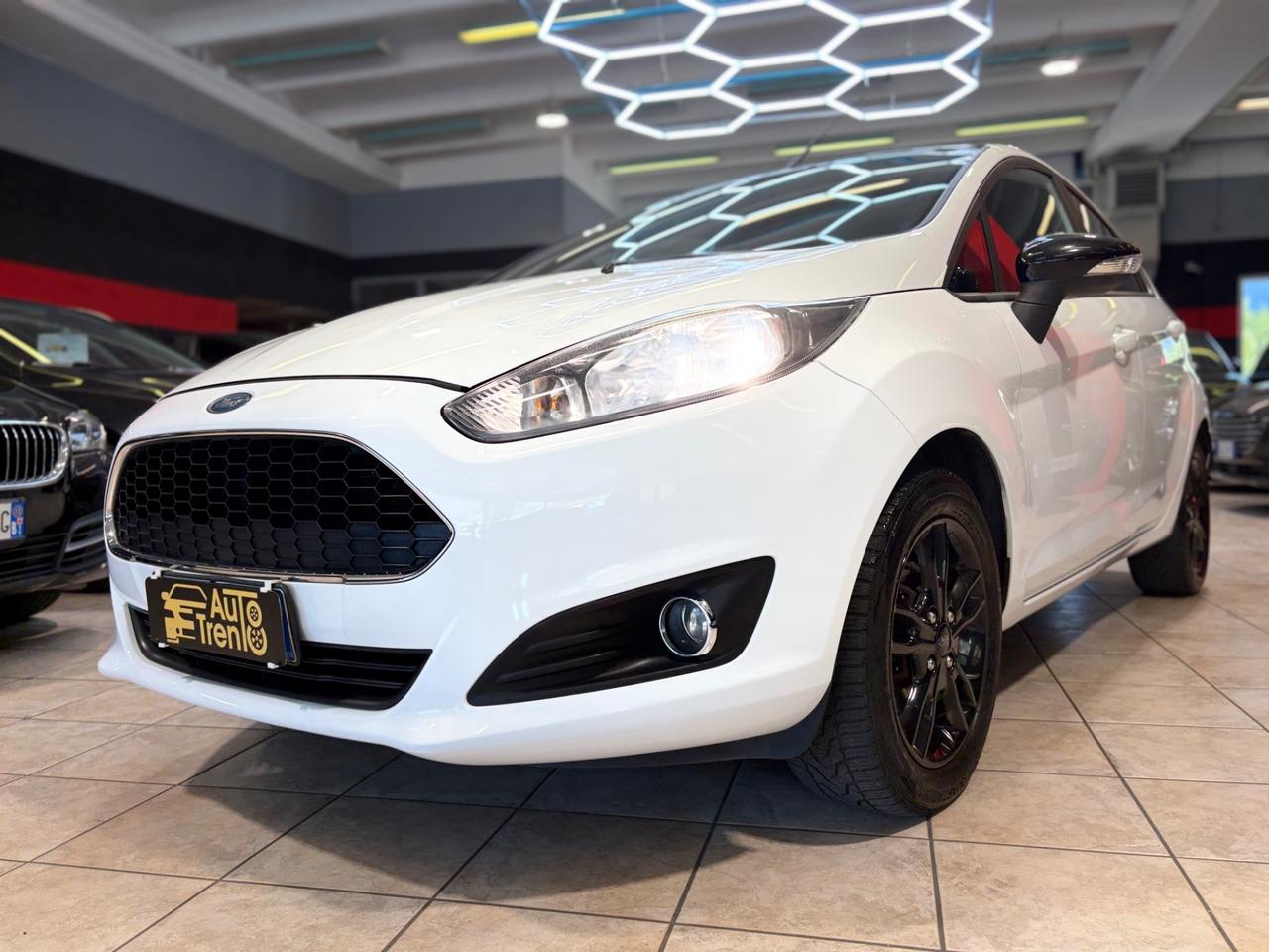 Ford Fiesta 1.0 82CV 5 porte Black & White Edition