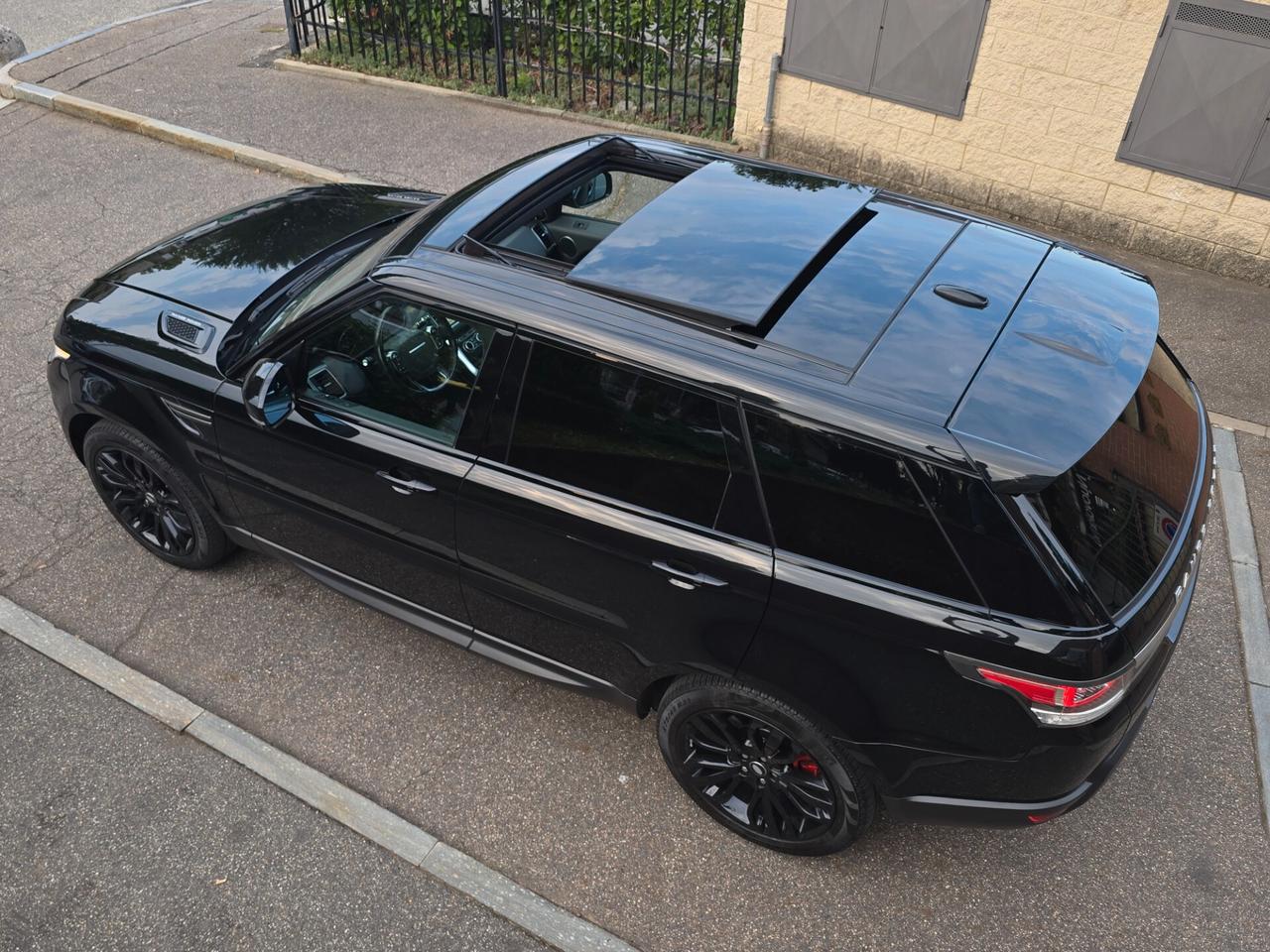RANGE ROVER Sport HSE R-Dynamic 3.0 TDV6 249cv AWD