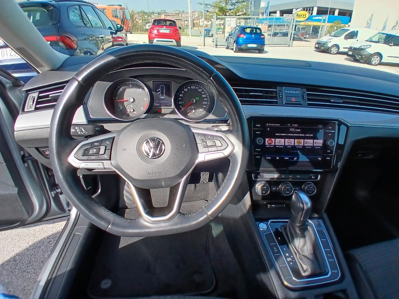 Volkswagen Passat 1.6 TDI DSG 2019 AUTO