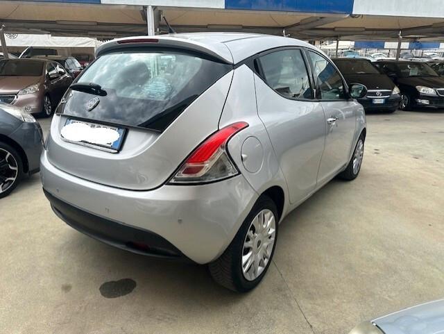 LANCIA YPSILON 1,3 MJ 95 CV