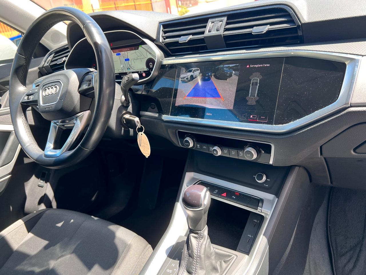 Audi Q3 35 TDI quattro S tronic Business Sport