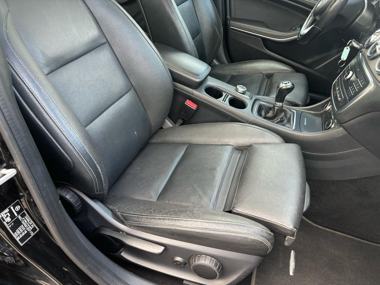 Mercedes-benz GLA 200 GLA 200 d Premium