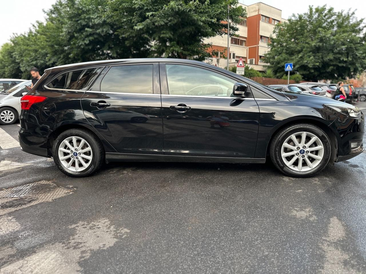 Ford Focus 1.5 TDCi 120cv Tagliando + Garanzia