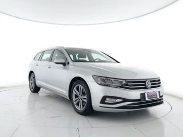 VOLKSWAGEN Passat Variant 2.0 tdi Business 122cv dsg NEOPATENTATI+ACC+CAMERA