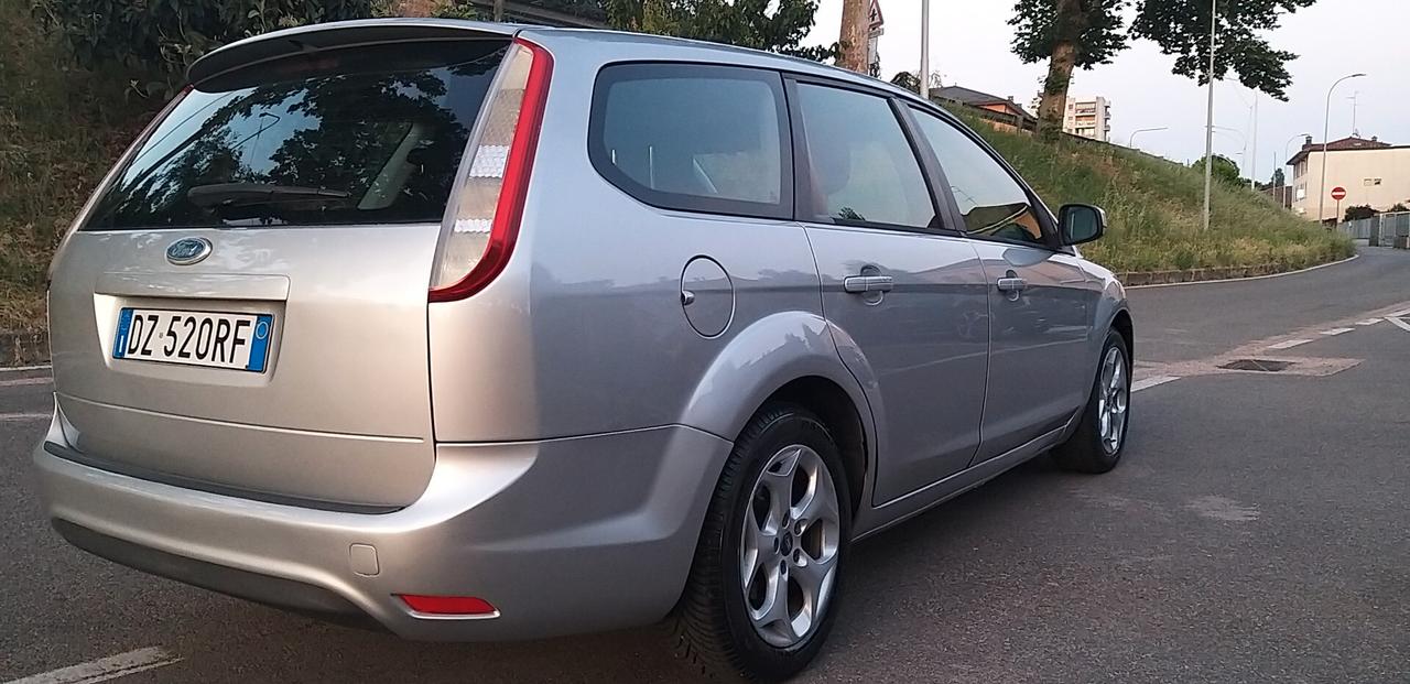 Ford Focus 1.6 (115CV) SW Bz.- GPL Ikon