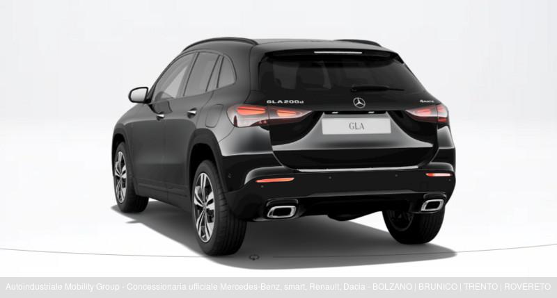 Mercedes-Benz GLA 200 D 4MATIC PROGRESSIVE ADVANCED PLUS