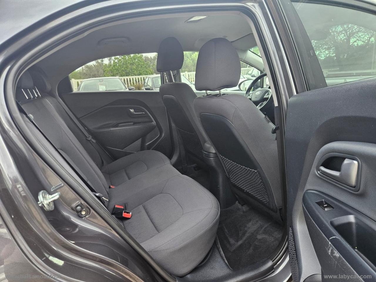 KIA Rio 1.4 CRDi 5p. Cool