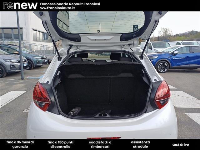 PEUGEOT 208 5 Porte 1.2 PureTech 82cv Signature S&S