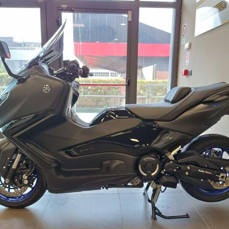 Yamaha T-Max 560 - 2025
