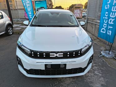 NUOVA DACIA SANDERO DA IMMATRICOLARE 17.300 EURO