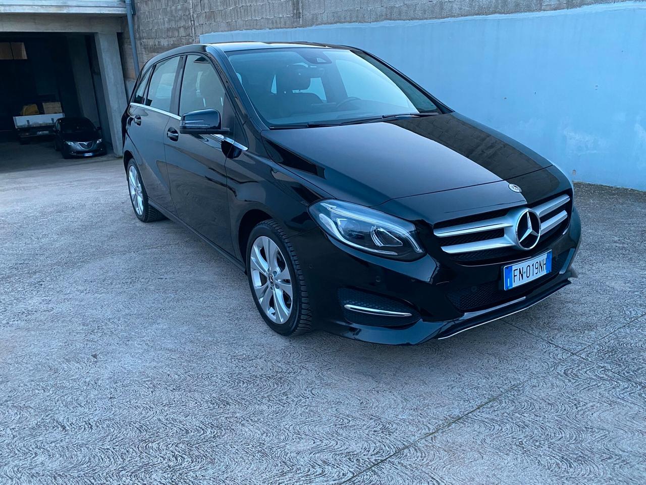 Mercedes-benz B 180 4x4 136cv | 2018