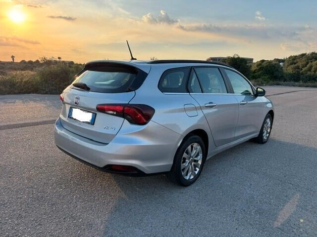 Fiat Tipo 1.3 Mjt 95 CV S&S SW Lounge