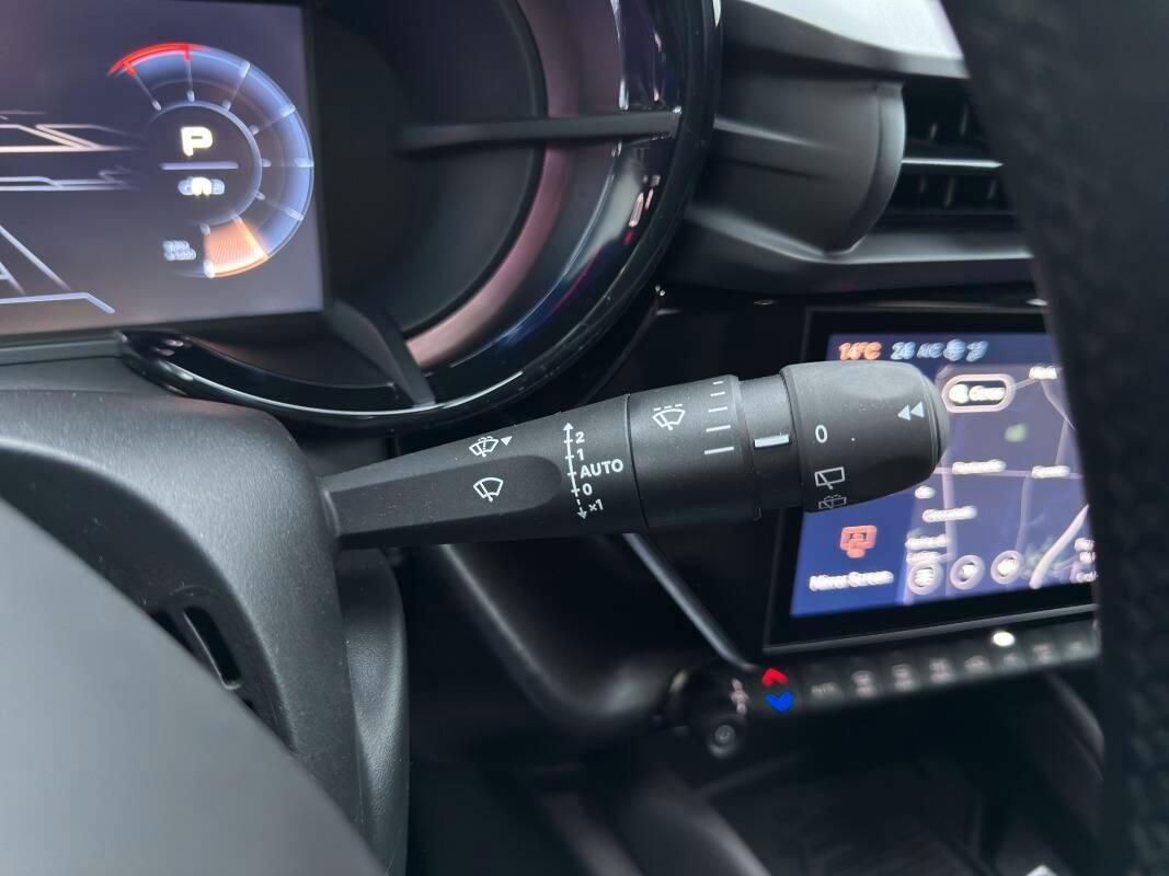 Alfa Romeo Junior 1.2 ibrida 145cv edct6 Con TELECAMERA & NAVIGATORE