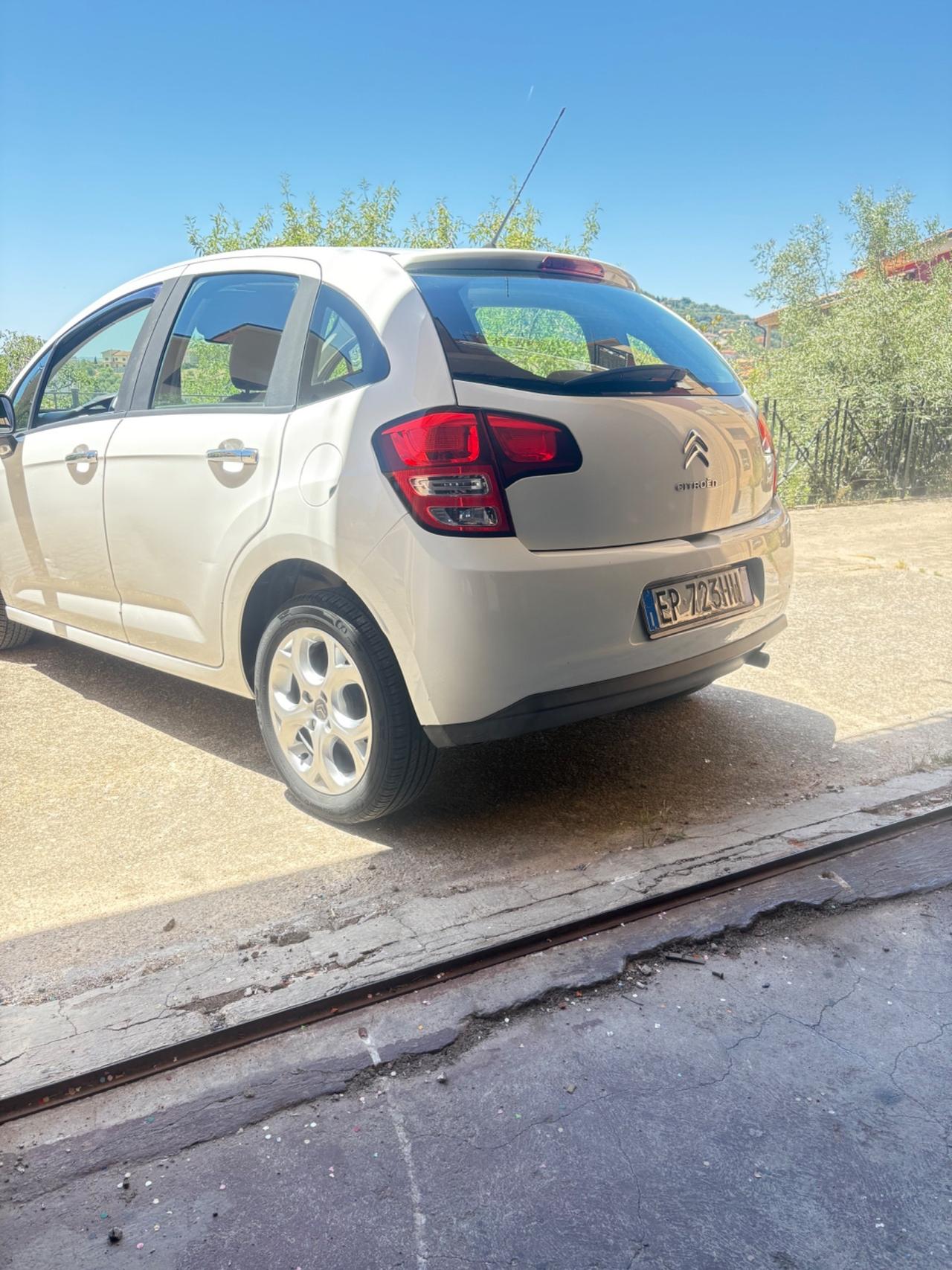 Citroen C3 1.2 VTi 82CV Van Attraction
