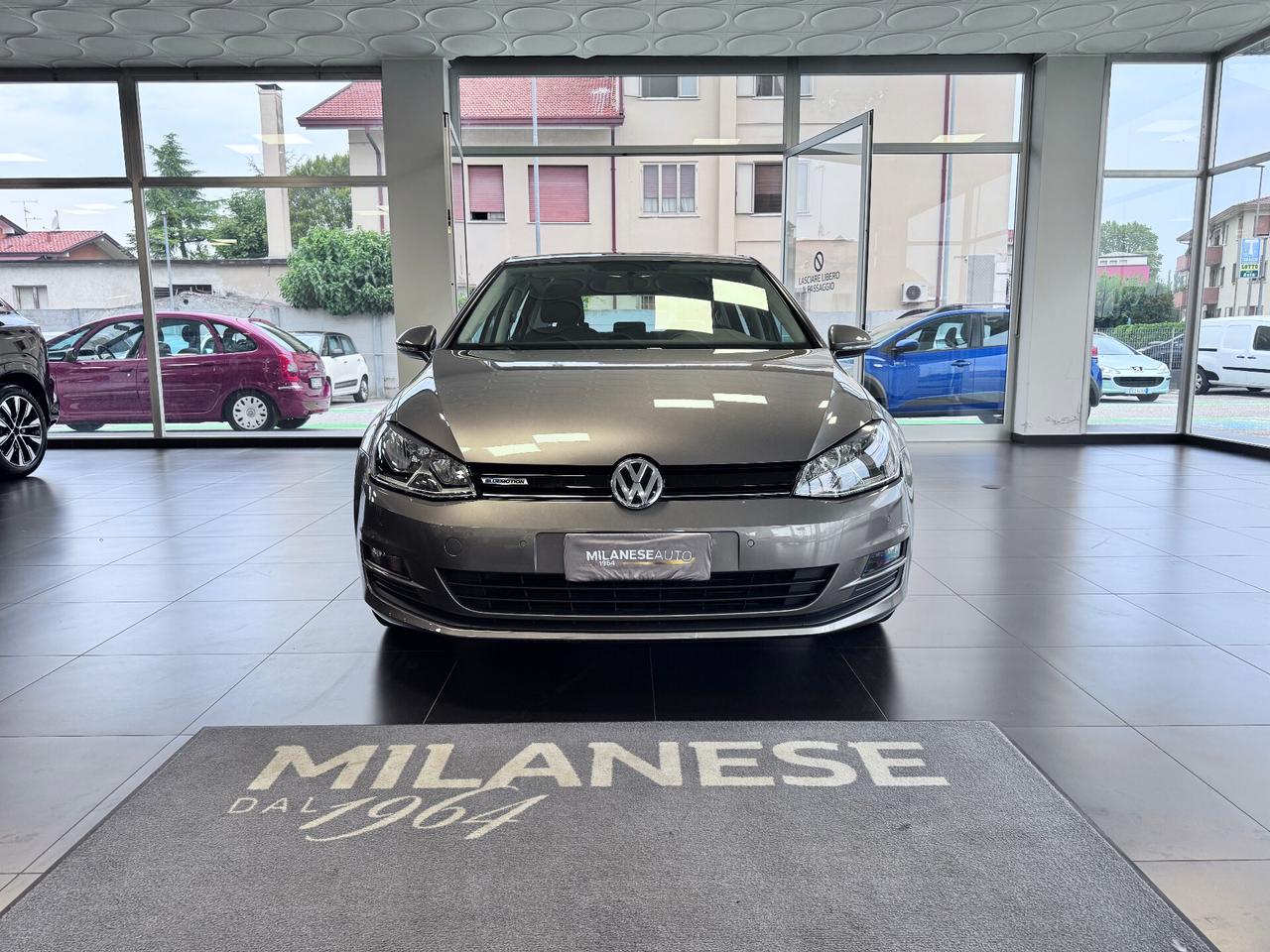 Volkswagen Golf 1.0 TSI 115 CV 5p. Trendline BlueMotion