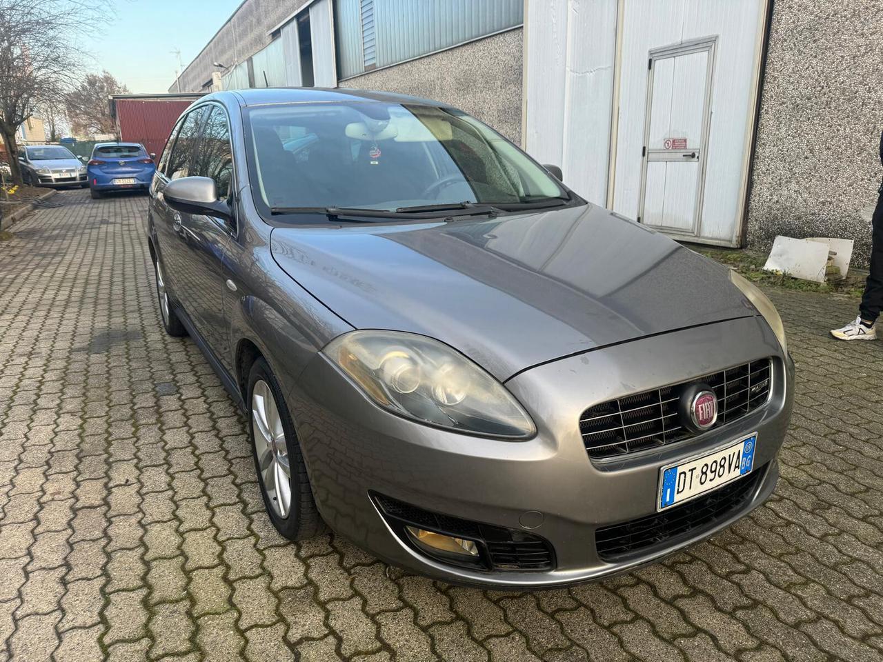 Fiat Croma 1.9 Multijet Active