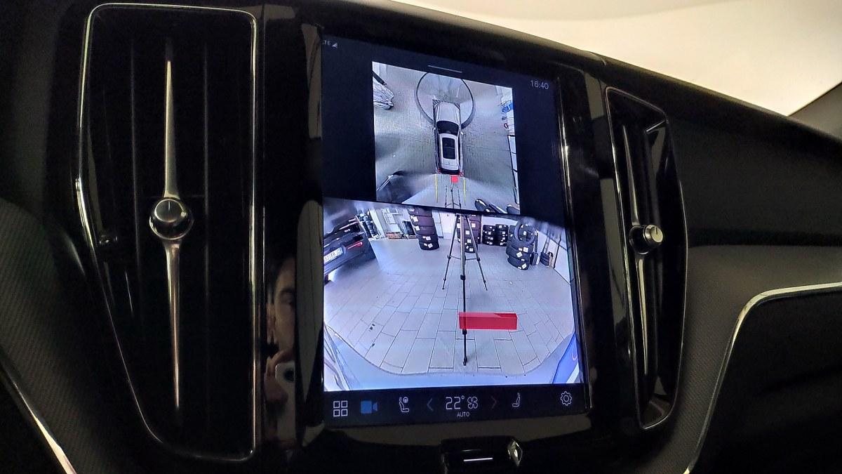 VOLVO Xc60 B5 Mild Hybrid Awd Automatico Plus Dark