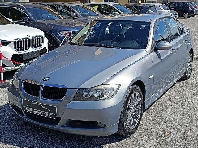 BMW 318 i cat BERLINA E90