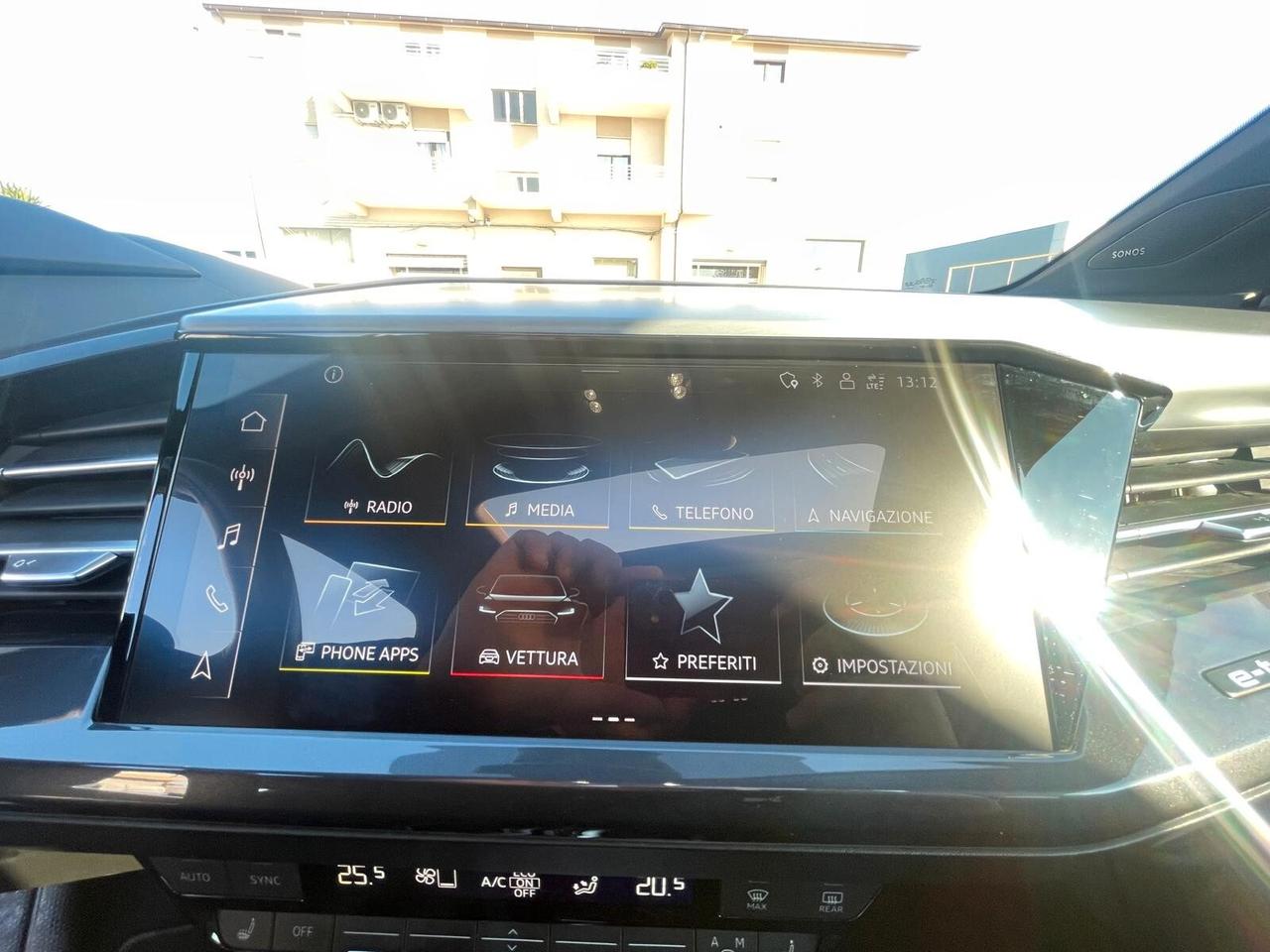 Audi Q4 50 e-tron quattro S line edition