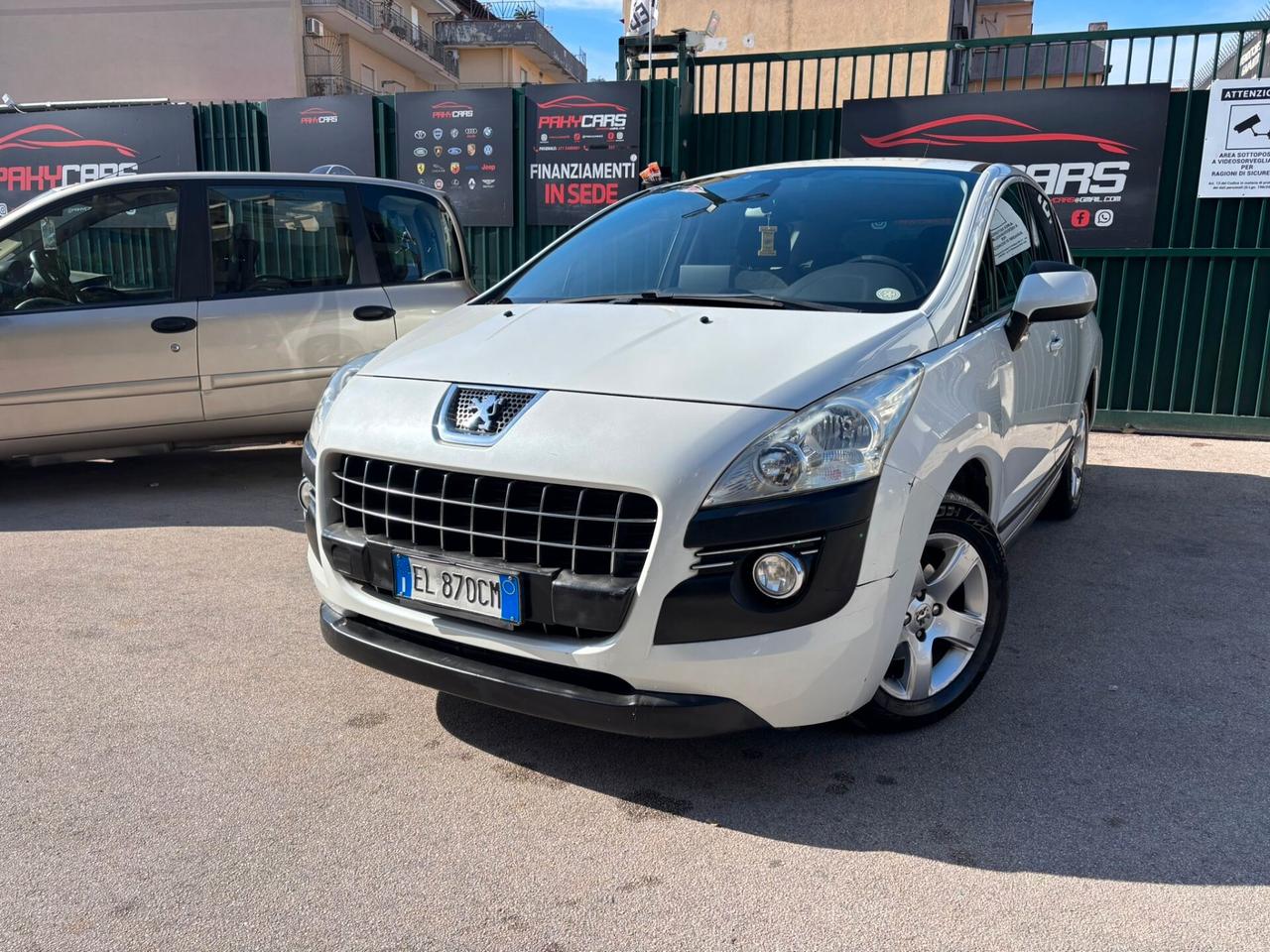 Peugeot 3008 1.6 e-HDi 112CV cambio robotizzato Stop&Start Active