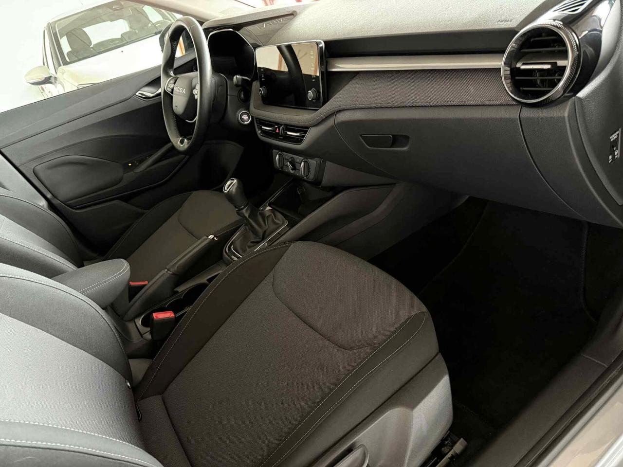 Skoda Fabia 1.0 TSI 95 CV Young Edition