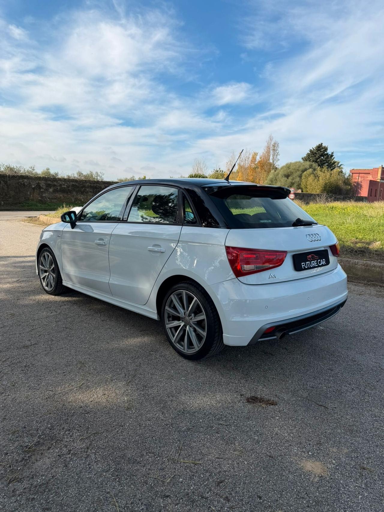 Audi A1 1.6 TDI S tronic line edition
