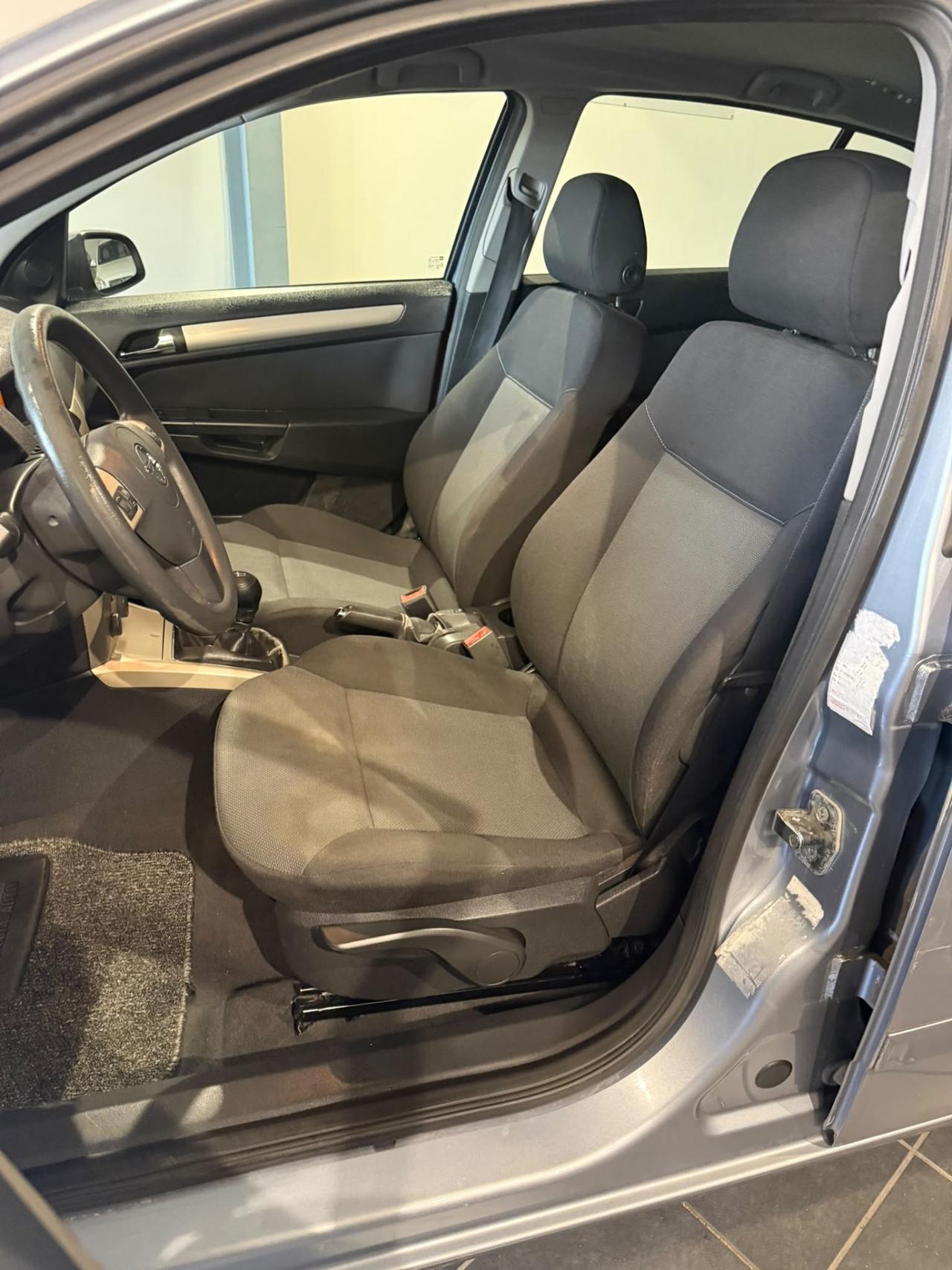 Opel Astra 1.3 CDTI -UNICO PROPRIETARIO