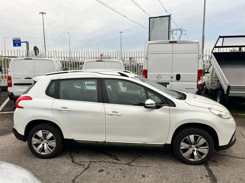 Peugeot 2008 1.6 BlueHDi 120 CV Féline